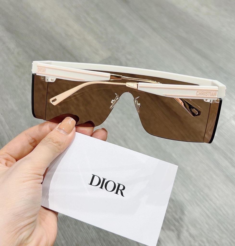 MK Mắt kính DIOR  tráng bạc KV850