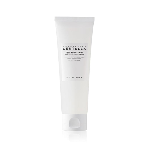 Sữa rửa mặt sáng da Skin1004 Madagascar Centella Tone Brightening Cleansing Gel Foam 125ml