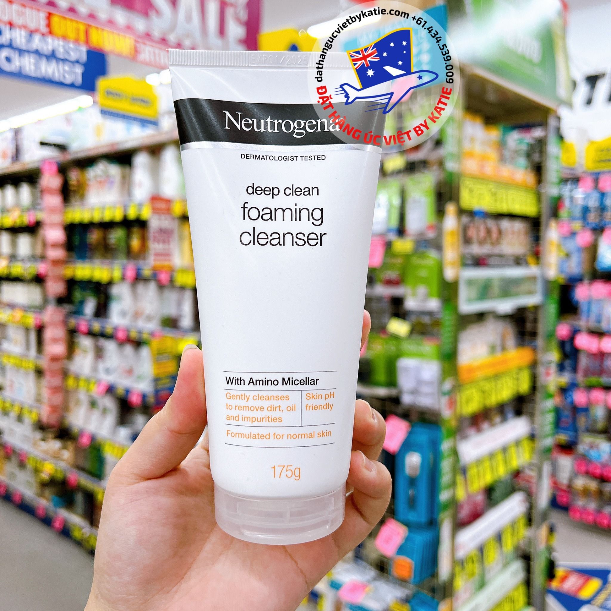 Sữa rửa mặt tạo bọt sạch sâu kiềm dầu Neutrogena Deep Clean Foaming Cleanser 175mL