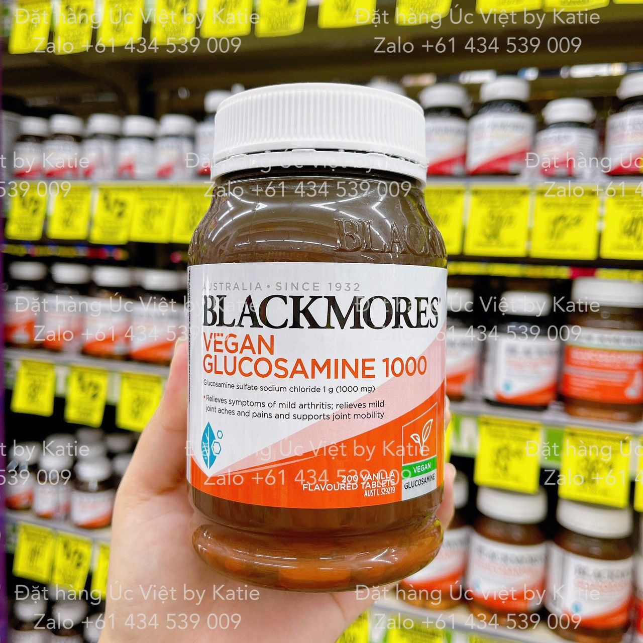 Thuốc bổ xương khớp dành cho người ăn chay hoặc dị ứng hải sản Blackmores Vegan Glucosamine 100mg Joint Health 200 Tablets