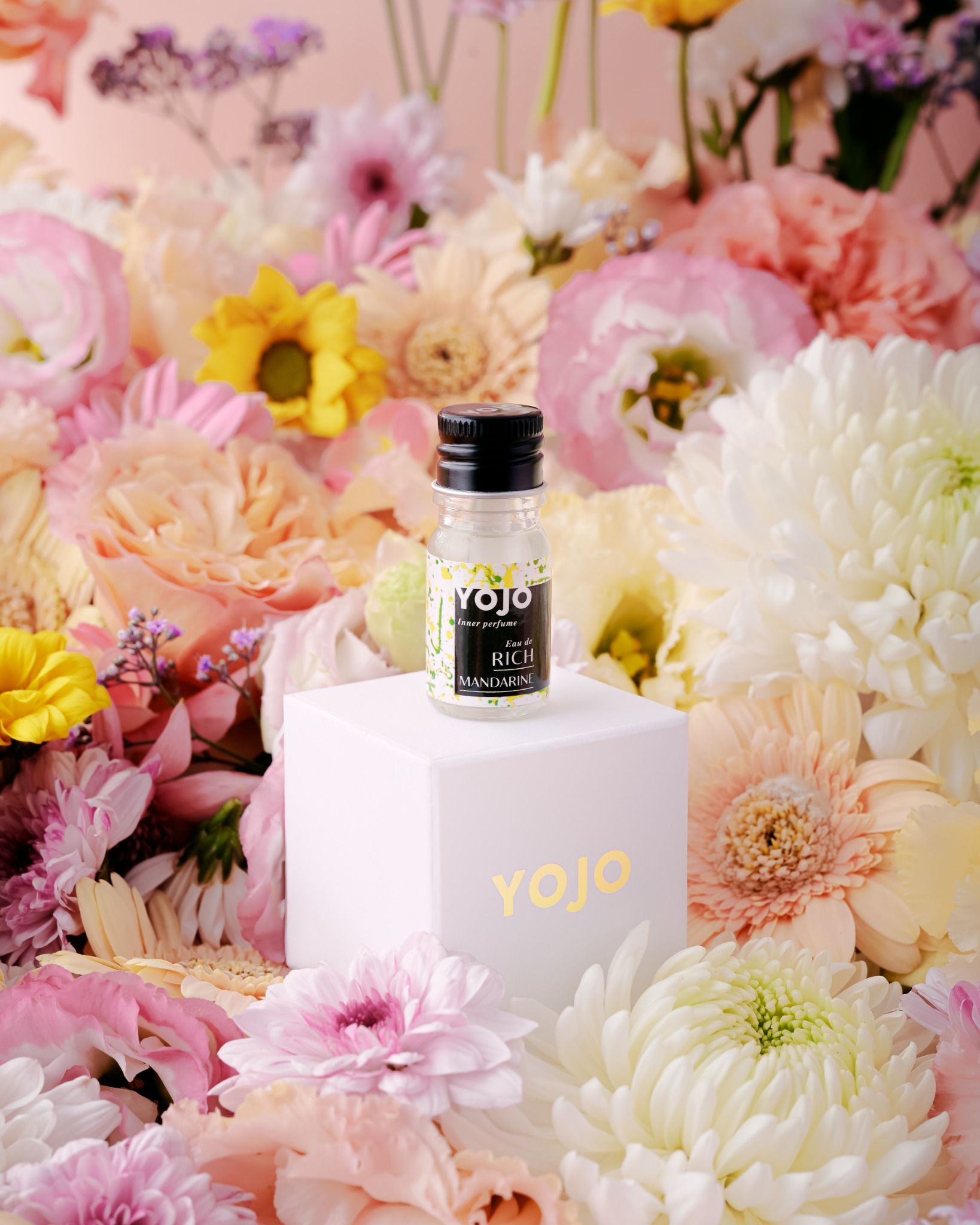 Nước hoa vùng kín Yojo Lady Eau de Rich Mandarine 5ml