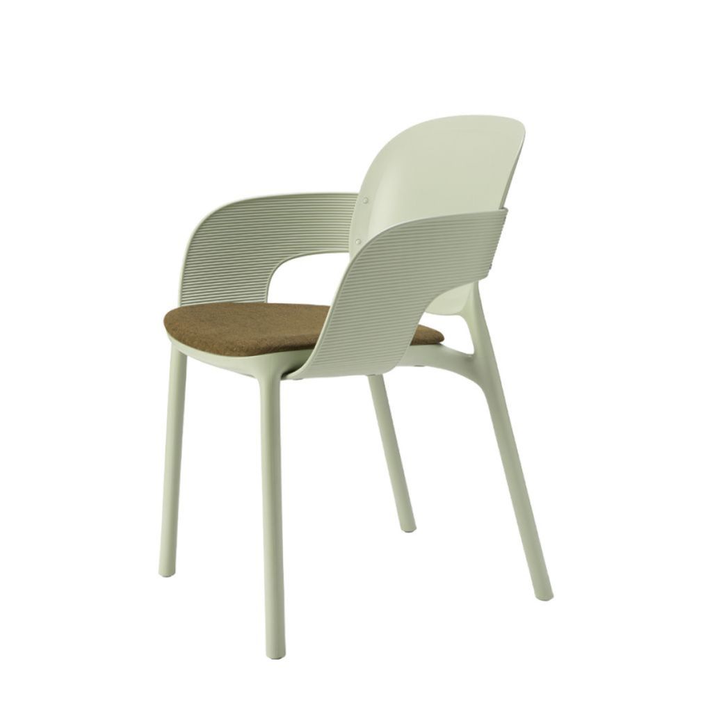 GHẾ HUG ARMCHAIR CUSCINO