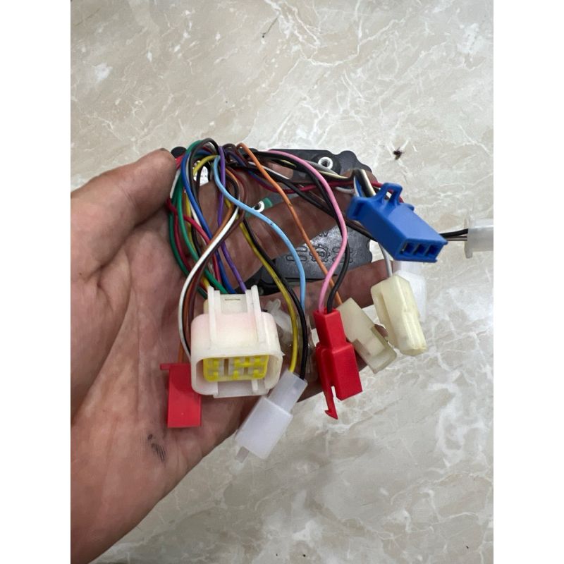ic xe điện DS72v150A 150-400A như mới