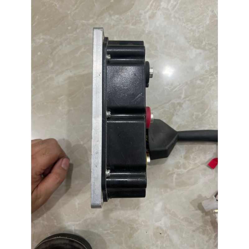 ic xe điện DS72v150A 150-400A như mới