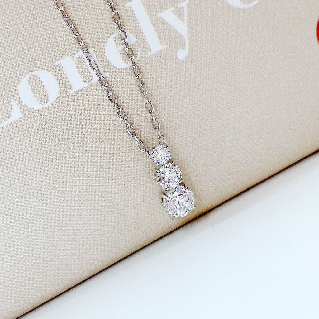 Dây chuyền Swarovski Attract Trilogy trắng - Swarovski Attract Trilogy pendant Round cut, White, Rhodium plated