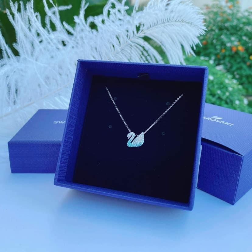 Dây chuyền thiên nga ombre xanh Swarovski size bé - Swarovski Iconic Swan pendant, Small, Blue, Rhodium plated