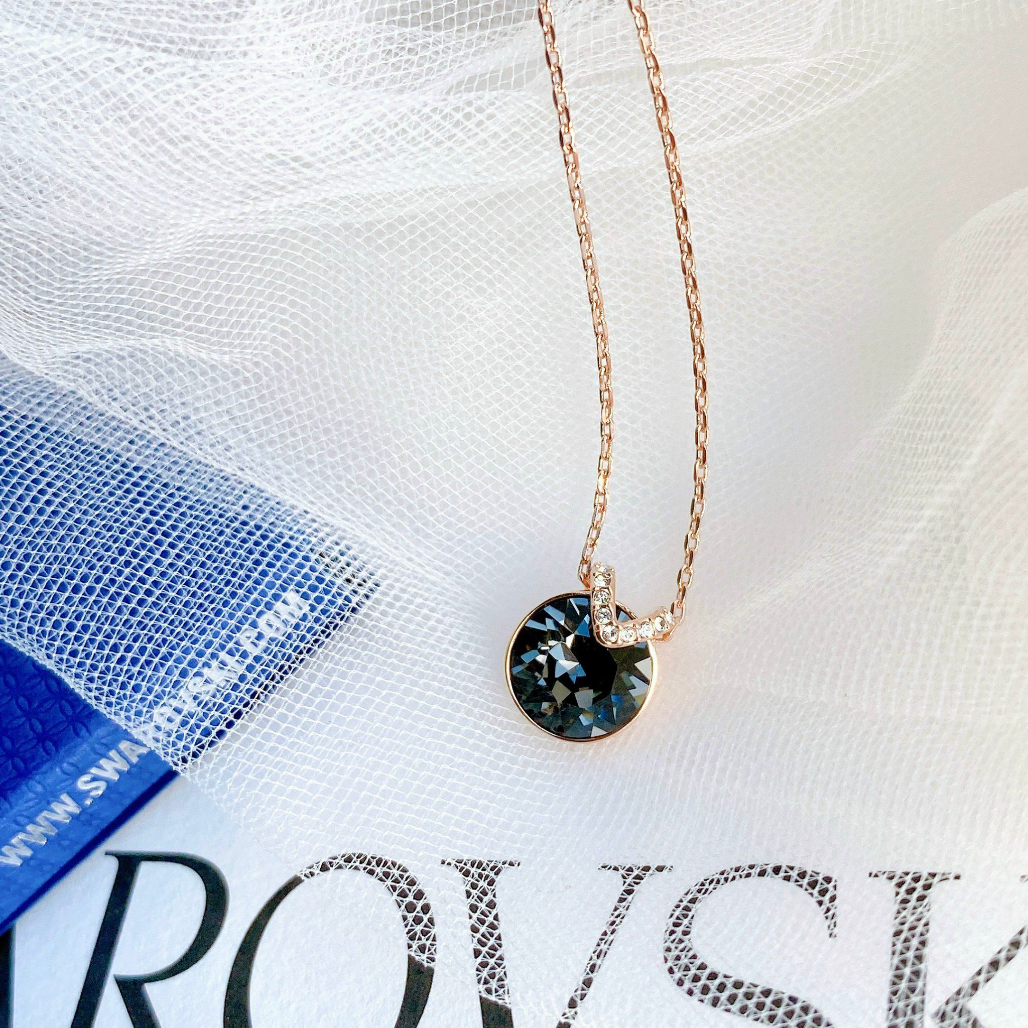Dây chuyền Swarovski Bella V màu ghi - Swarovski Bella V pendant Round cut, Gray, Rose gold-tone plated