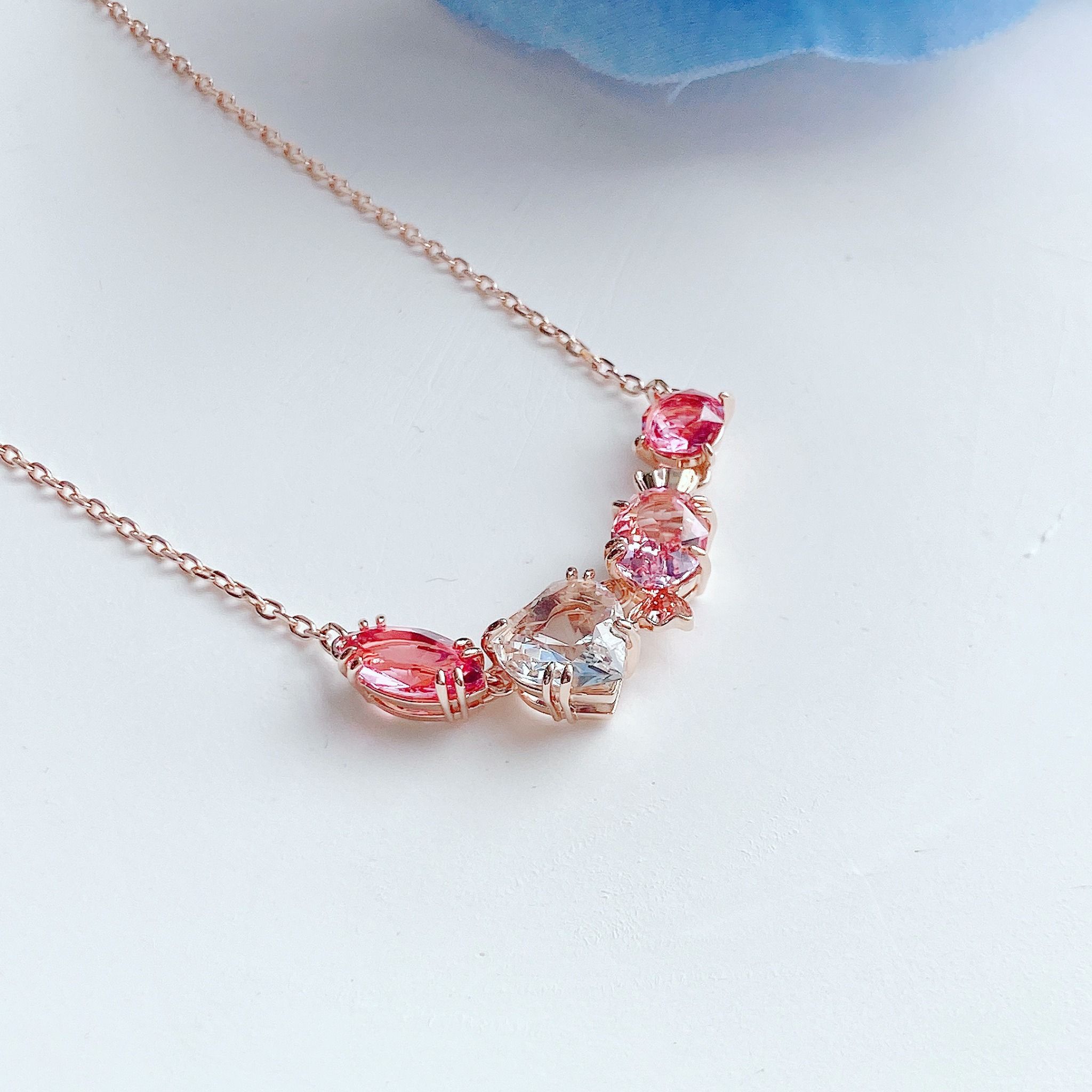 Dây chuyền Swarovski Gema kẹo ngọt - Swarovski Gema 520 pendant Candy and heart, Pink, Rose gold-tone plated
