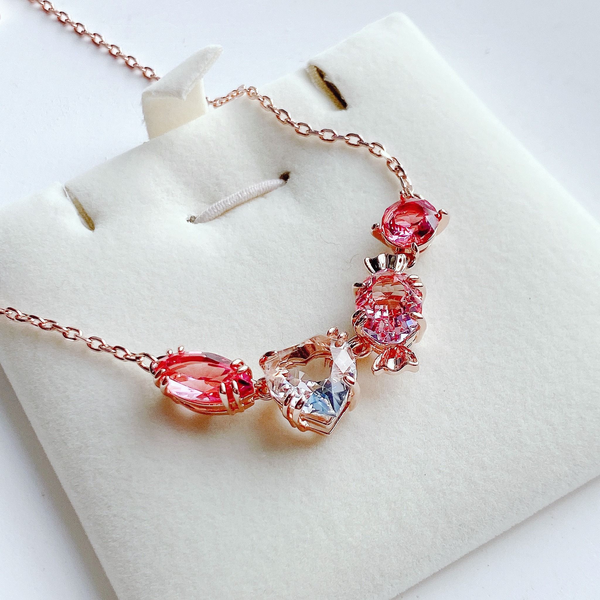 Dây chuyền Swarovski Gema kẹo ngọt - Swarovski Gema 520 pendant Candy and heart, Pink, Rose gold-tone plated