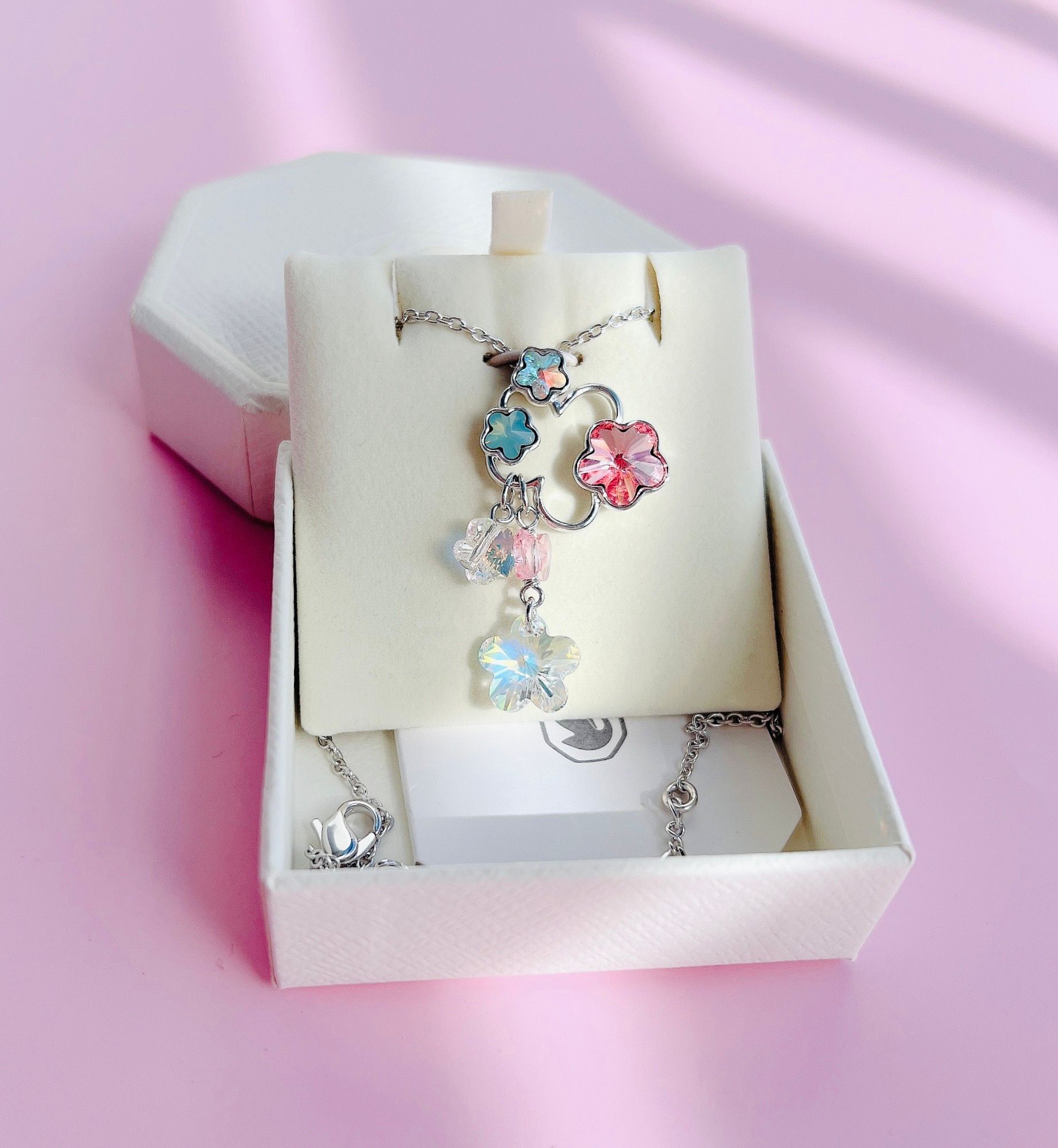 Dây chuyền Swarovski hoa xuân - Swarovski Sweet Blossom necklace
