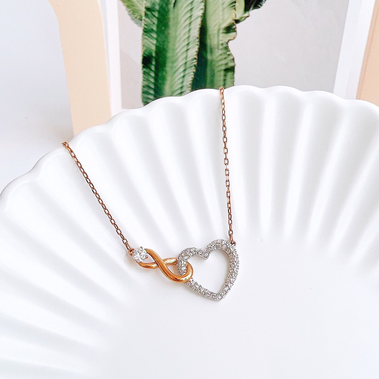 Dây chuyền Swarovski Infinity tim màu vàng hồng - Swarovski Infinity necklace Infinity and heart, White, Mixed metal finish