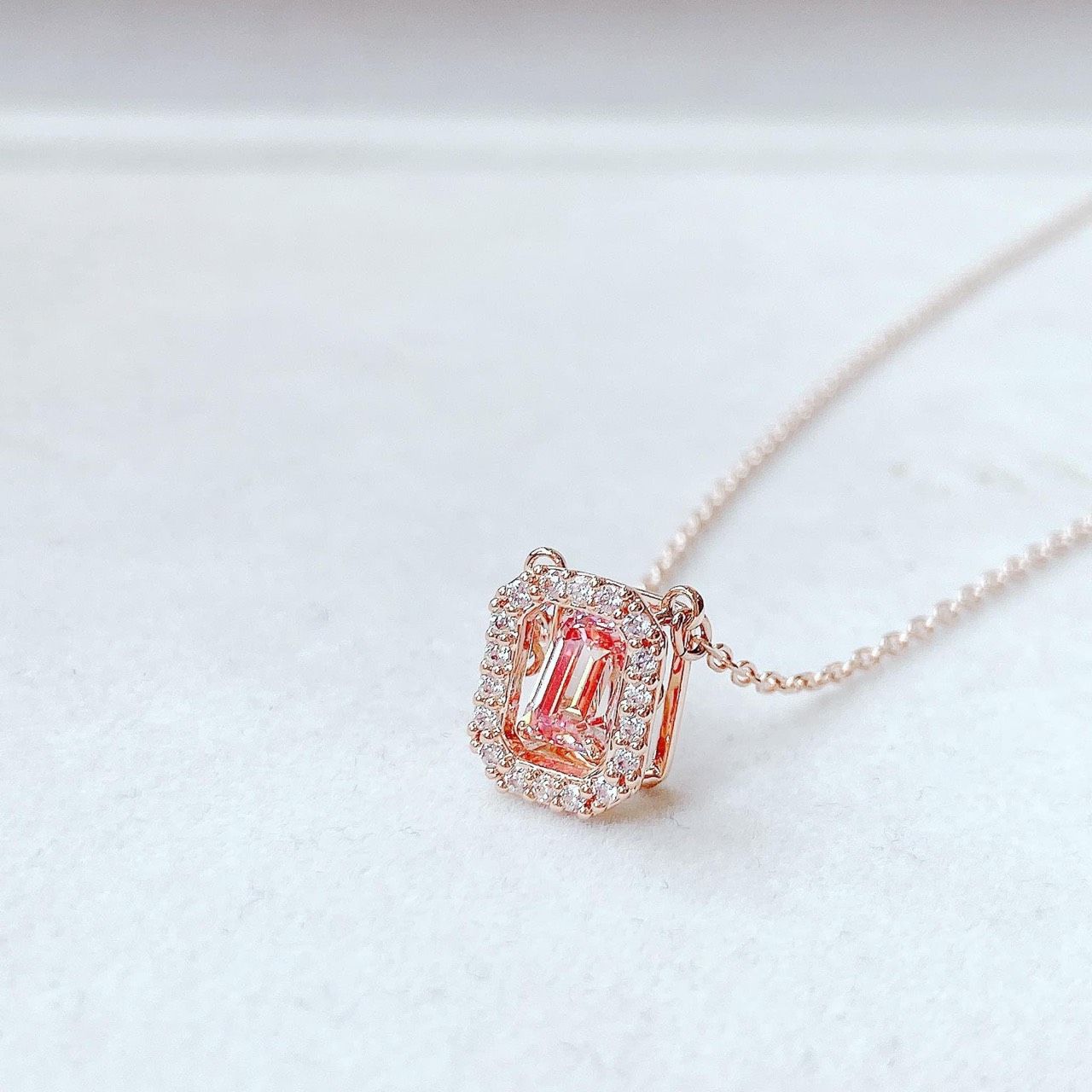 Dây chuyền Swarovski dancing Millenia hồng - Swarovski Millenia necklace Octagon cut, Pink, Rose gold-tone plated