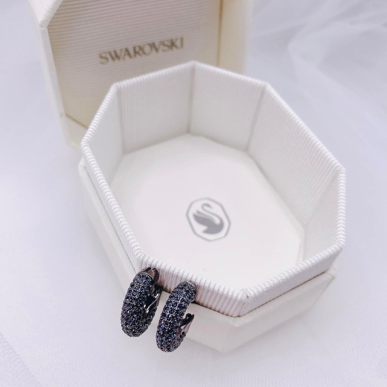 Khuyên tai Swarovski Dextera - Swarovski Dextera hoop earrings Small