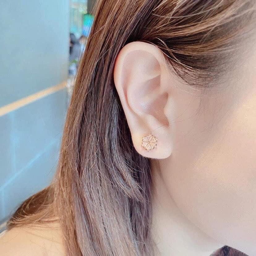 Khuyên hoa tuyết Swarovski màu vàng hồng - Swarovski Magic stud earrings Snowflake, White, Rose gold-tone plated