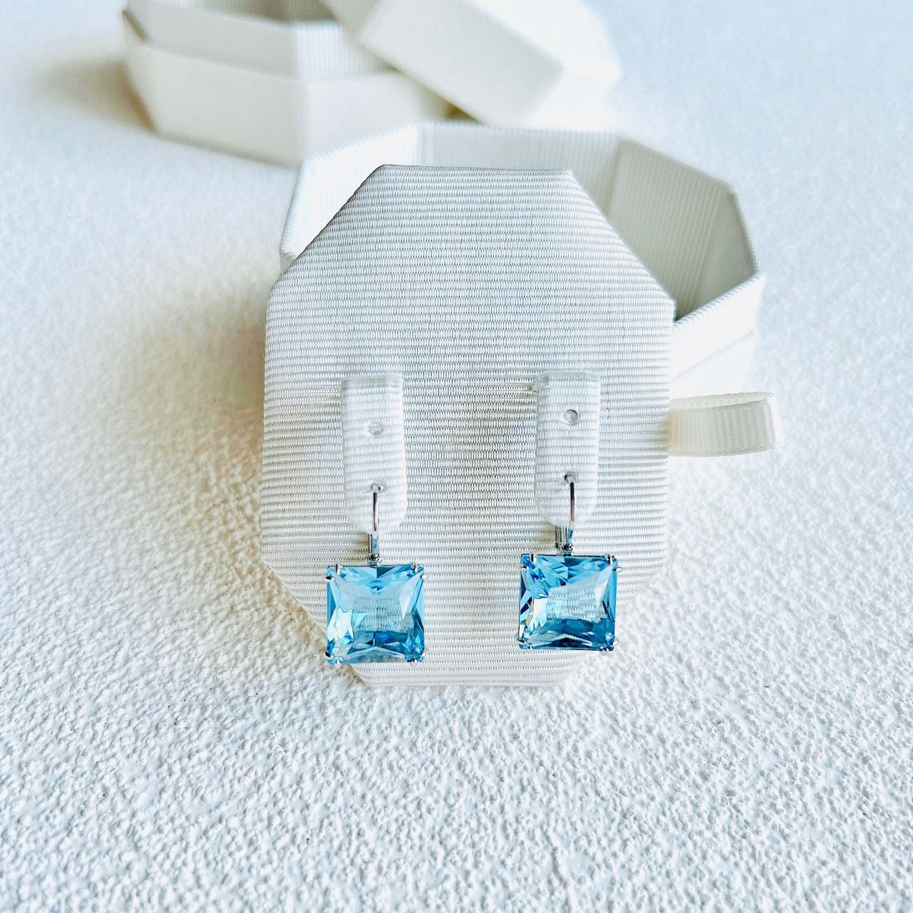 Khuyên tai Swarovski Millenia xanh aqua - Swarovski Millenia drop earrings Square cut, Blue, Rhodium plated