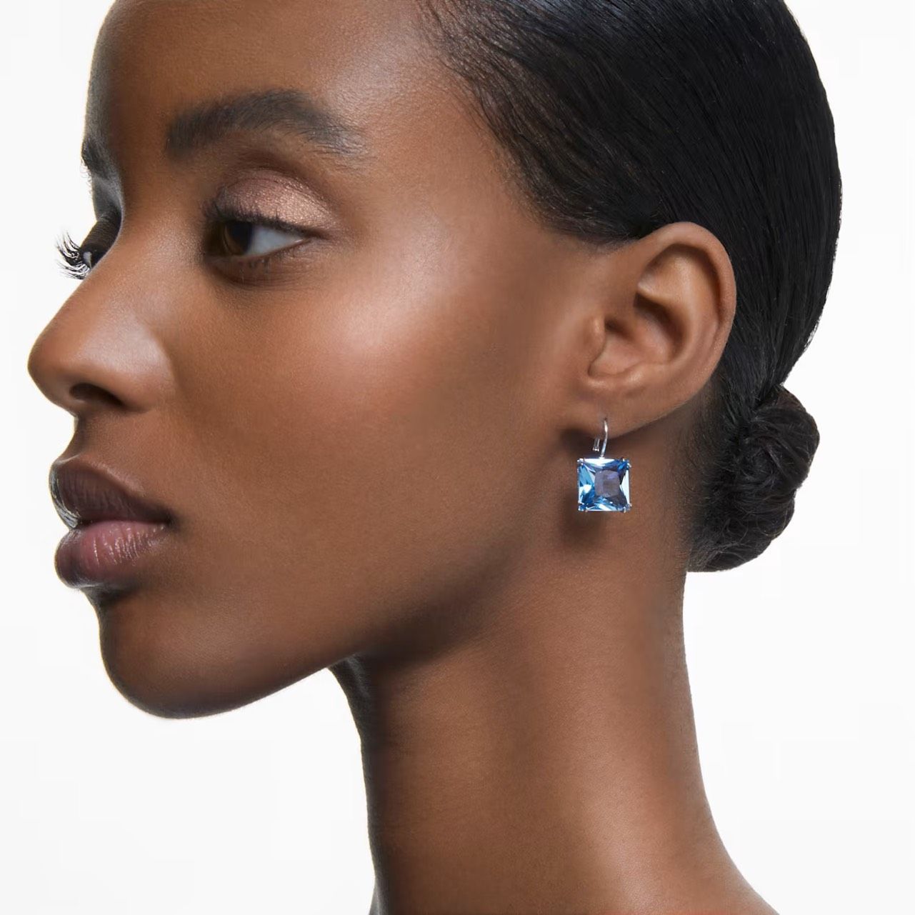 Khuyên tai Swarovski Millenia xanh aqua - Swarovski Millenia drop earrings Square cut, Blue, Rhodium plated