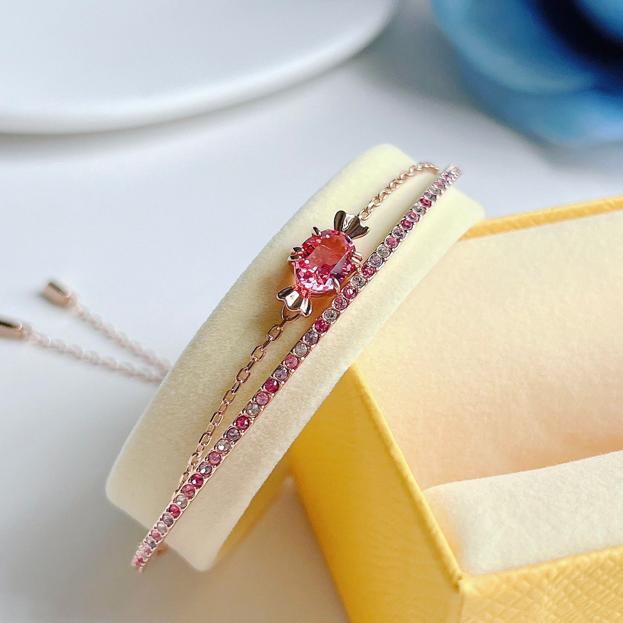 Gema 520 bangle Candy, Pink, Rose gold-tone plated