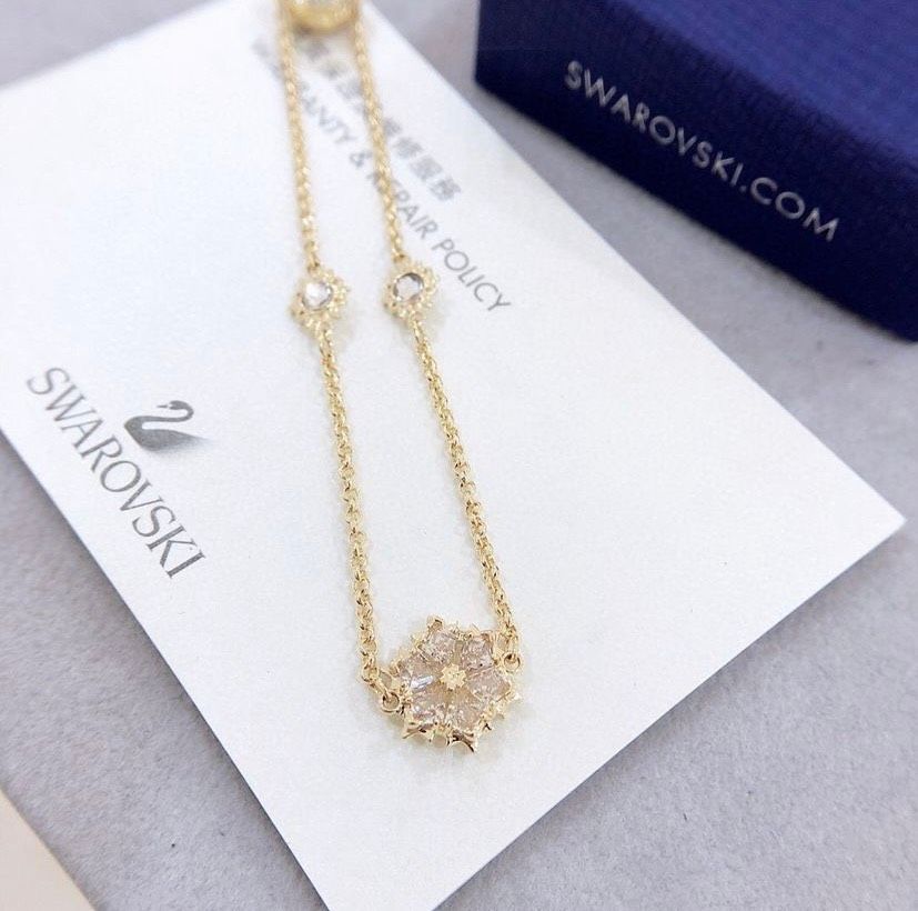 Lắc tay Swarovski hoa tuyết màu gold sz M - Swarovski Gold-tone Plated Snowflake Strand Bracelet, Size Medium