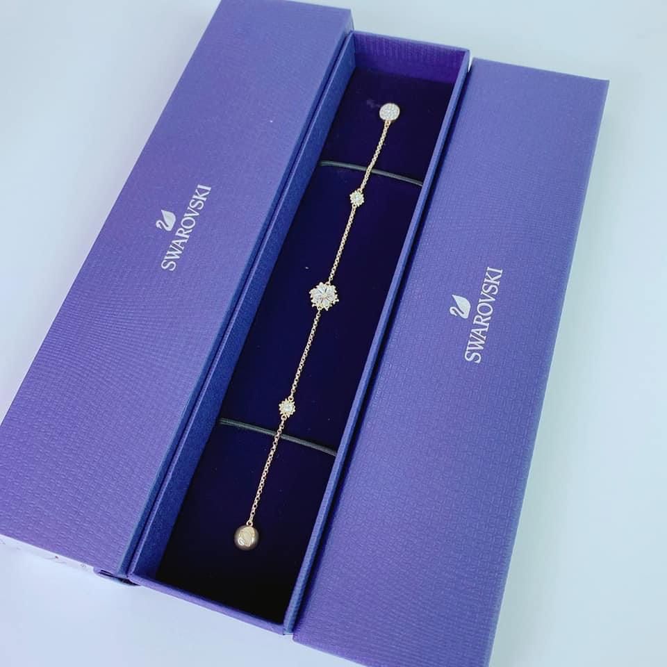 Lắc tay Swarovski hoa tuyết màu gold sz M - Swarovski Gold-tone Plated Snowflake Strand Bracelet, Size Medium