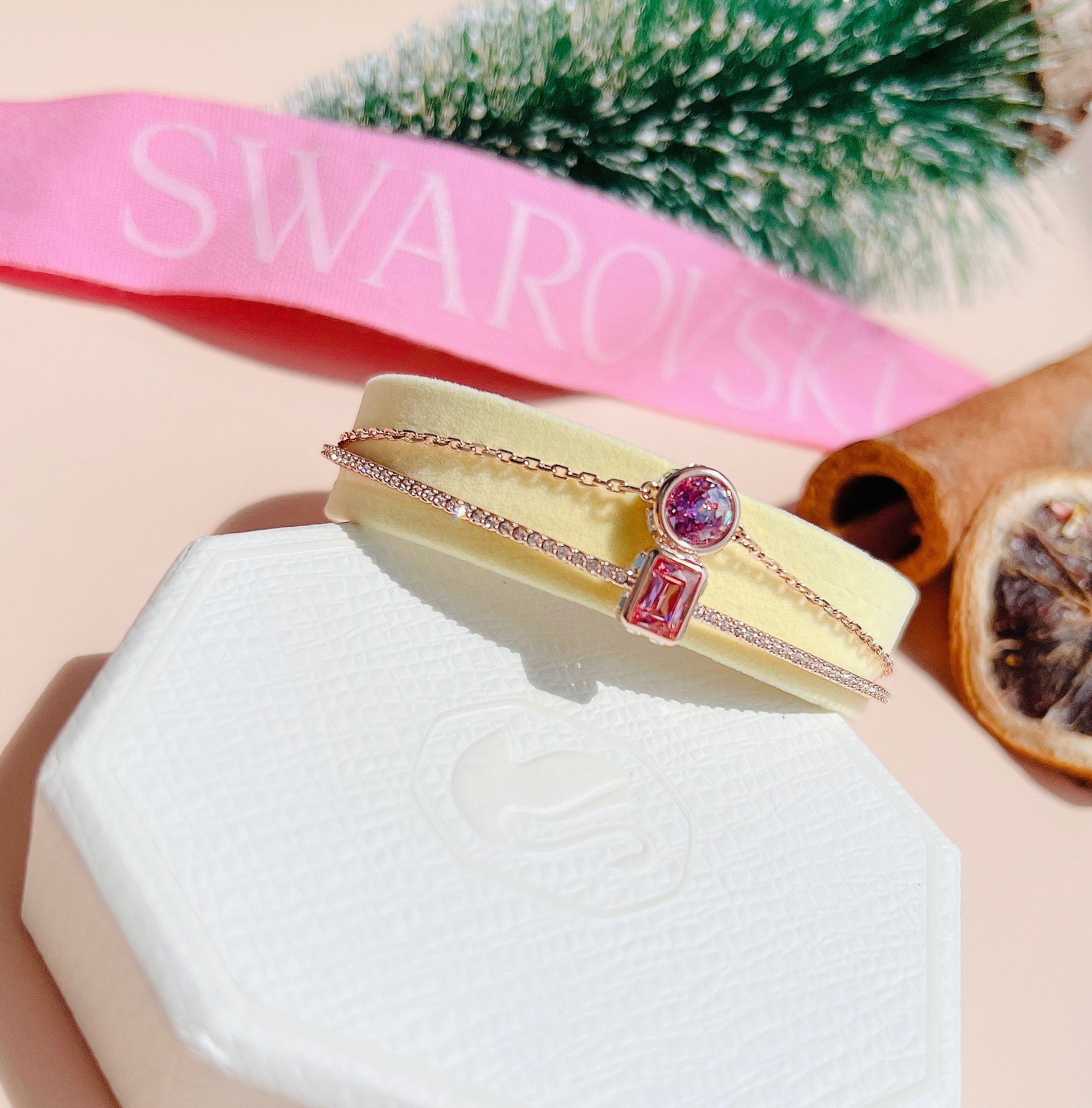 Lắc tay Swarovski Stilla tone tím - hồng - Swarovski Stilla bangle Mixed cuts, Pink, Rose gold-tone plated
