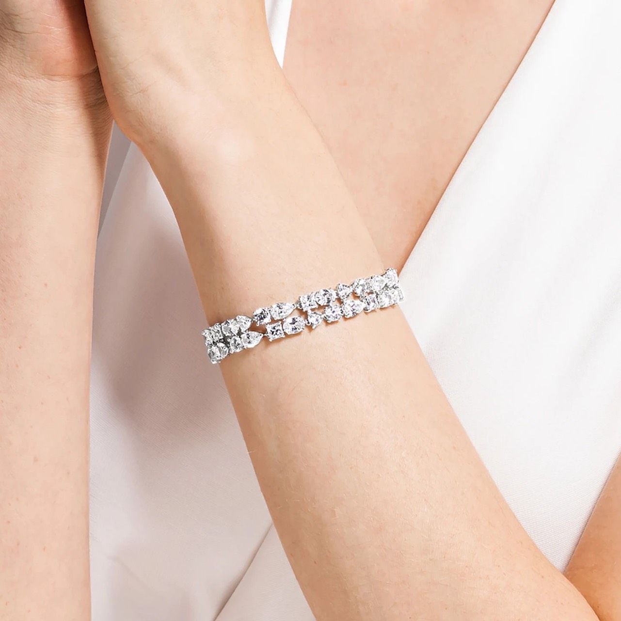 Lắc tay Swarovski Deluxe đôi sang trọng - Swarovski Tennis Deluxe Bracelet mixed Cuts, White, Rhodium Plated