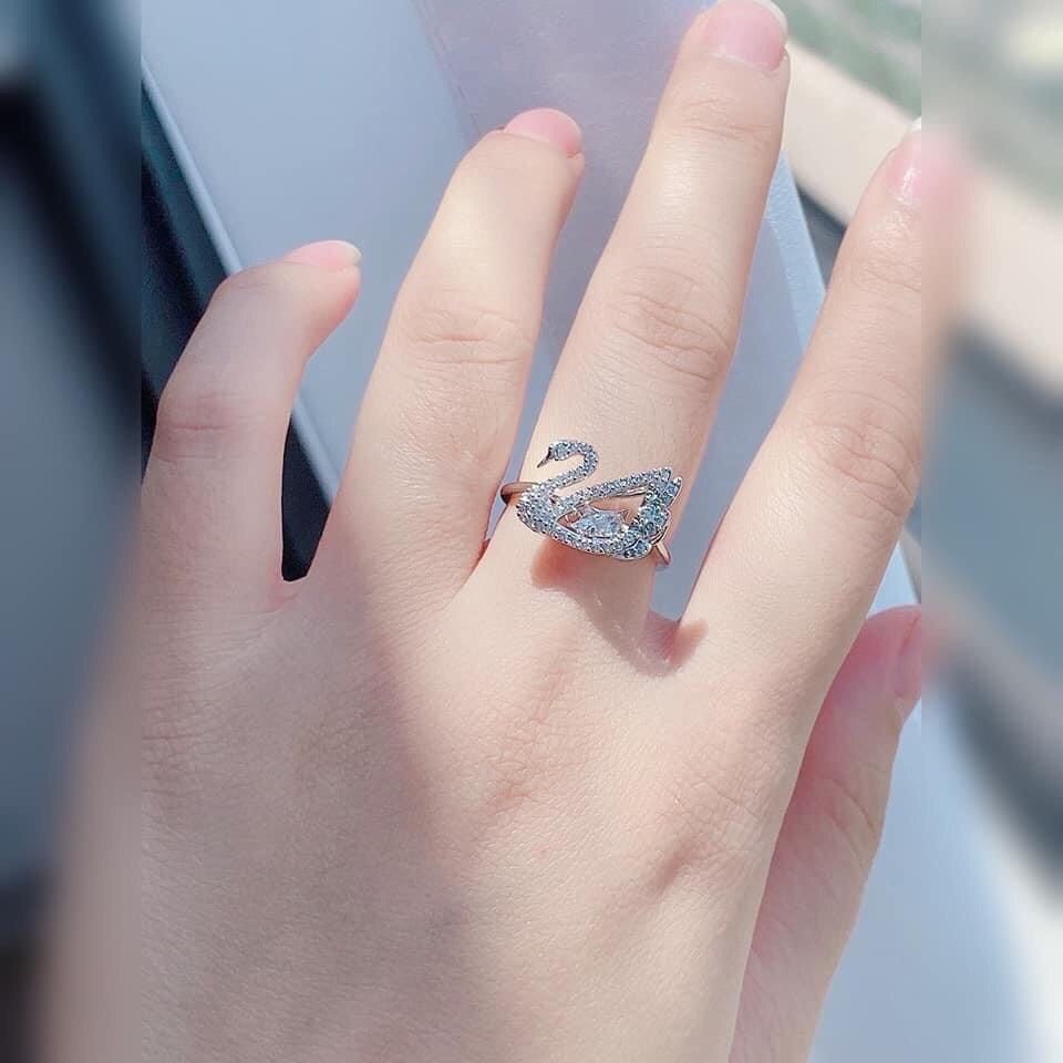 Nhẫn nga dancing trắng size 52, 55 - Swarovski Dancing Swan ring, Swan, White, Rhodium plated size 52-55