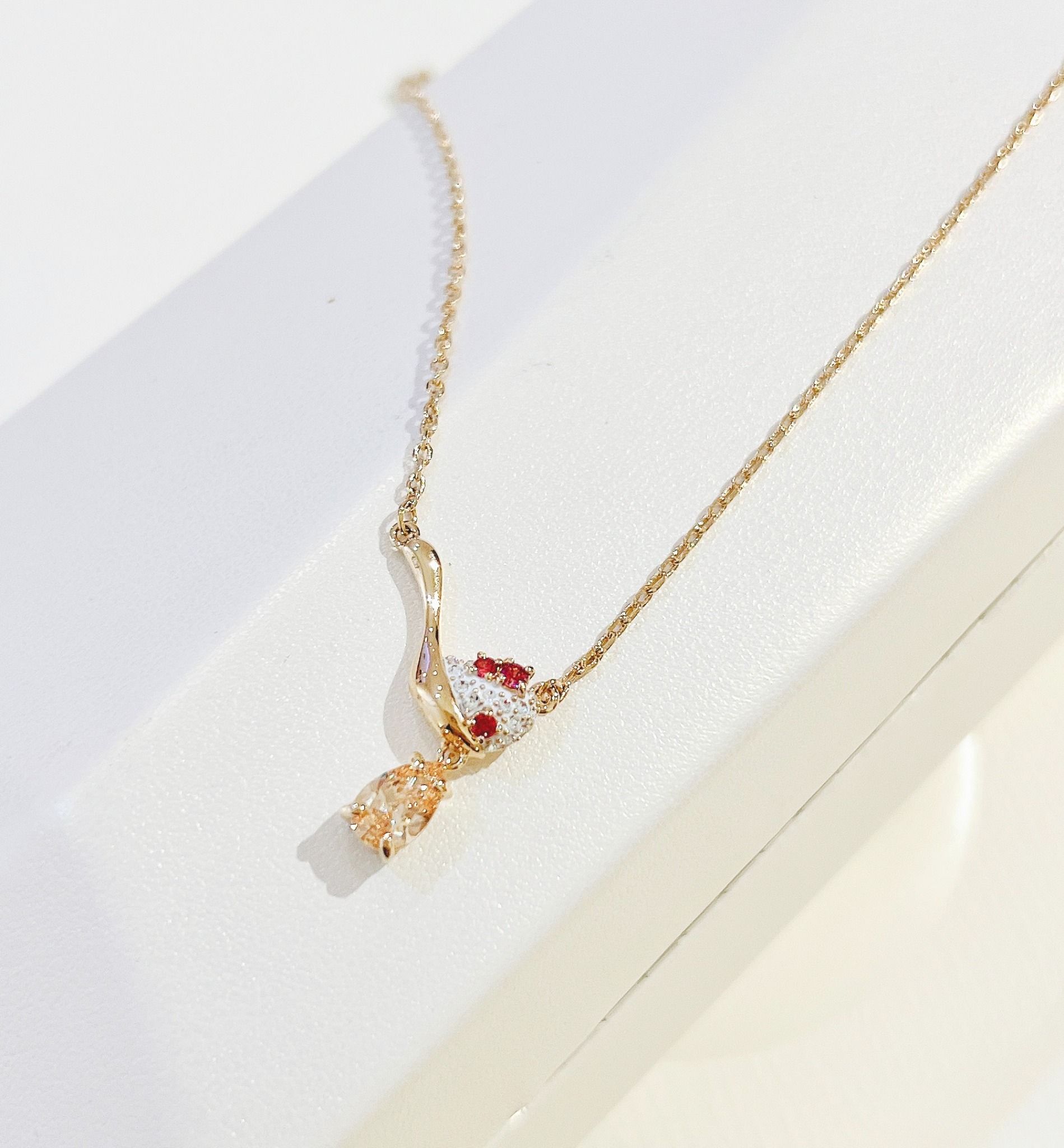 Cariti set Red bean ice, Red, Gold-tone plated