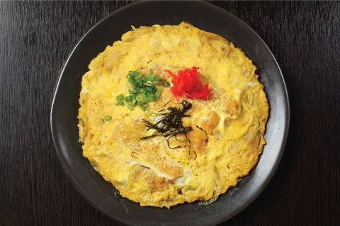 カツとじ煮/ Pork Cutlet with Eggsauce | Thịt heo lăn bột chiên xù nấu trứng
