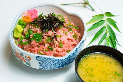 ネギトロ丼 / Mashed Tuna Rice Bowl | Cơm Cá Ngừ Băm Nhuyễn