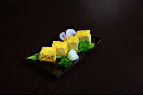 だし巻き卵/ Omelet | Trứng chiên