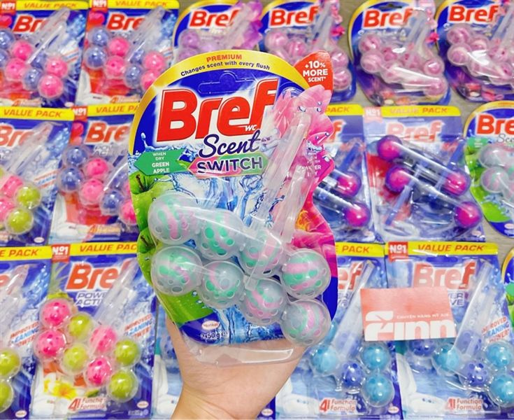 Viên khá» mùi bá»n cầu Bref Scent Switch When Dry Green Apple Toilet Cleaner 50g