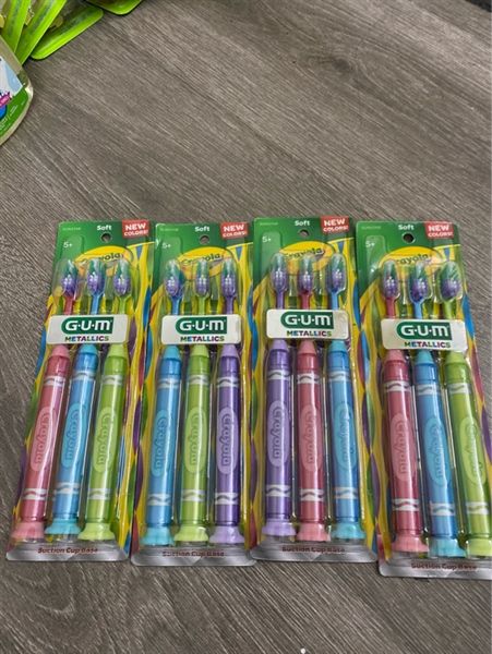 Set 3 bàn chải GUM Crayola Metallic Marker Children's Toothbrush Age 5+ Suction Cup Base