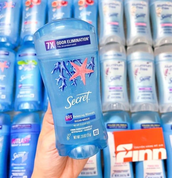 Gel khử mùi Secret Fresh Antiperspirant & Deodorant Clear Gel Chill Ocean 2.6Oz 73g