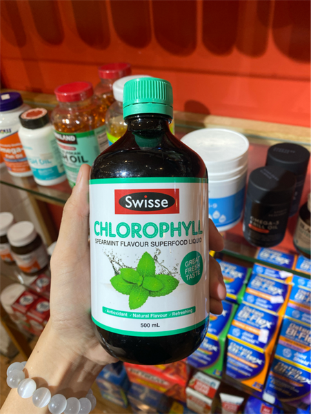 (SALE-T11/25) Nước diệp lục Swisse chlorophyll spearmint flavour 500ml
