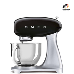 Máy trộn bột SMEG SMF02BLEU màu đen