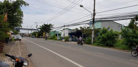 Cho thuê đất MT Lý Thái Tổ, cách phà Cát Lái tầm 1km xã Phú Hữu, huyện Nhơn Trạch, Đồng Nai, giá cho thuê 8tr/tháng giá rẻ nhất khu vực