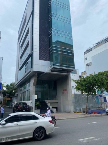 Siêu phẩm rẻ nhất tuyến đường Nguyễn Trãi diện tích 4,2 x 20m kết cấu: 4 tầng HĐT 100tr