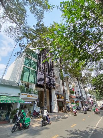 MT thương hiệu - Hai Bà Trưng, Quận 1 - 4.5x25m, 4 lầu, thuê 100 triệu/th - 38 tỷ (chính chủ)