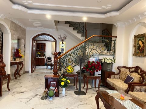 Bán nhà tặng full nội thất siêu đẹp, Hồ Biểu Chánh P11 Q.Phú Nhuận