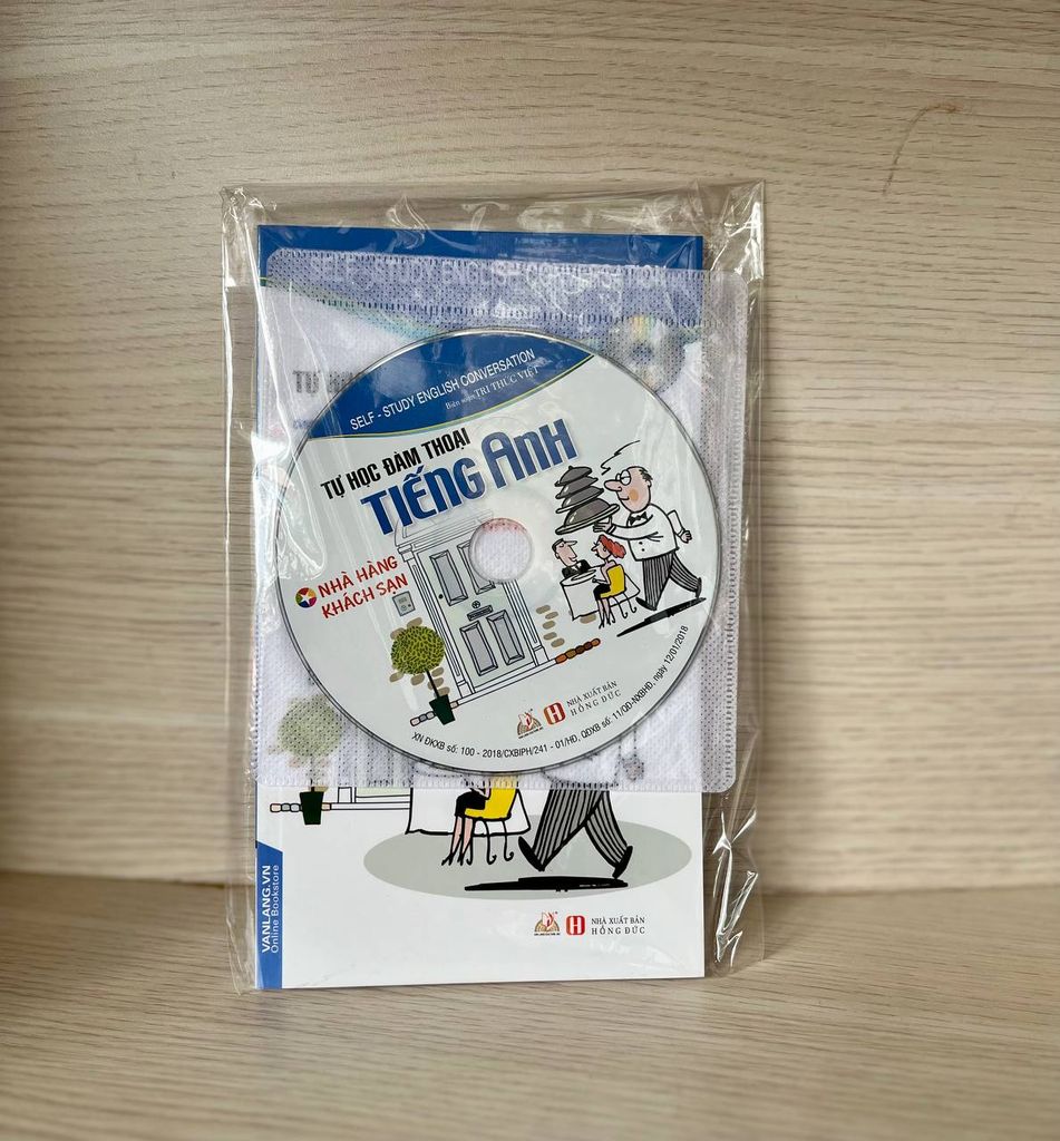 Tự Học Đàm Thoại Tiếng Anh Nhà hàng, khách sạn ( Kèm CD) - Tái bản 2018