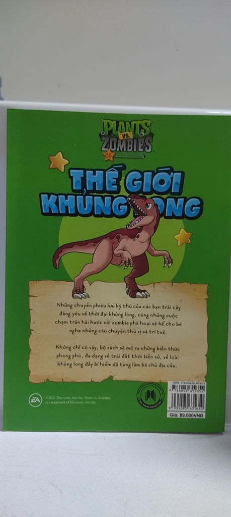 Thế giới khủng long T5 -Khủng long và tòa thánh vàng - Vanlangbooks