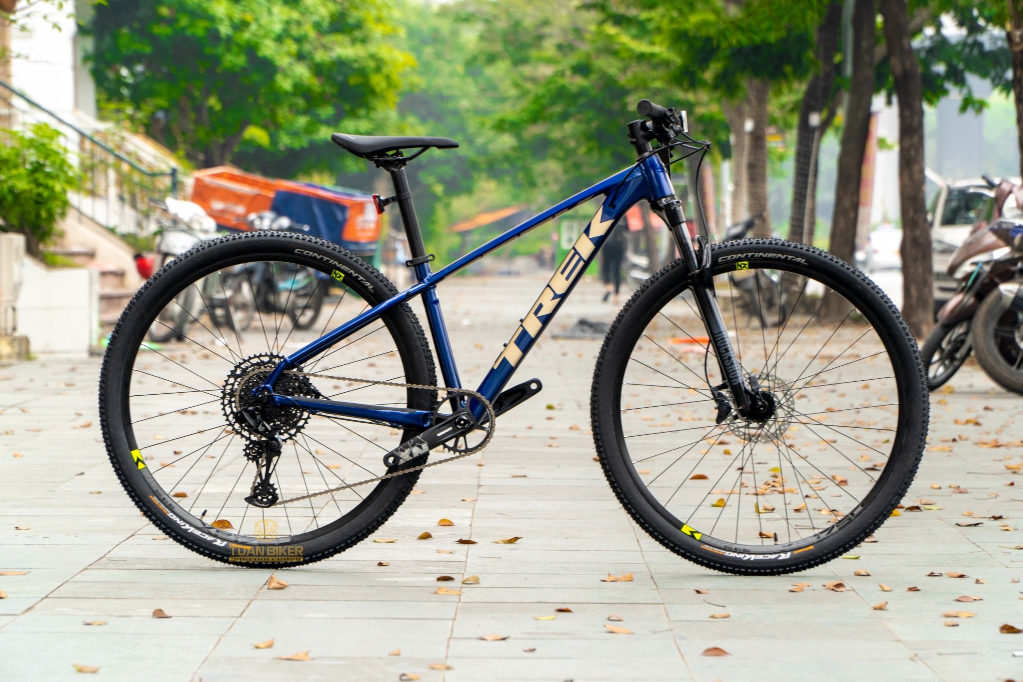 TREK X-CALIBER 8 2023