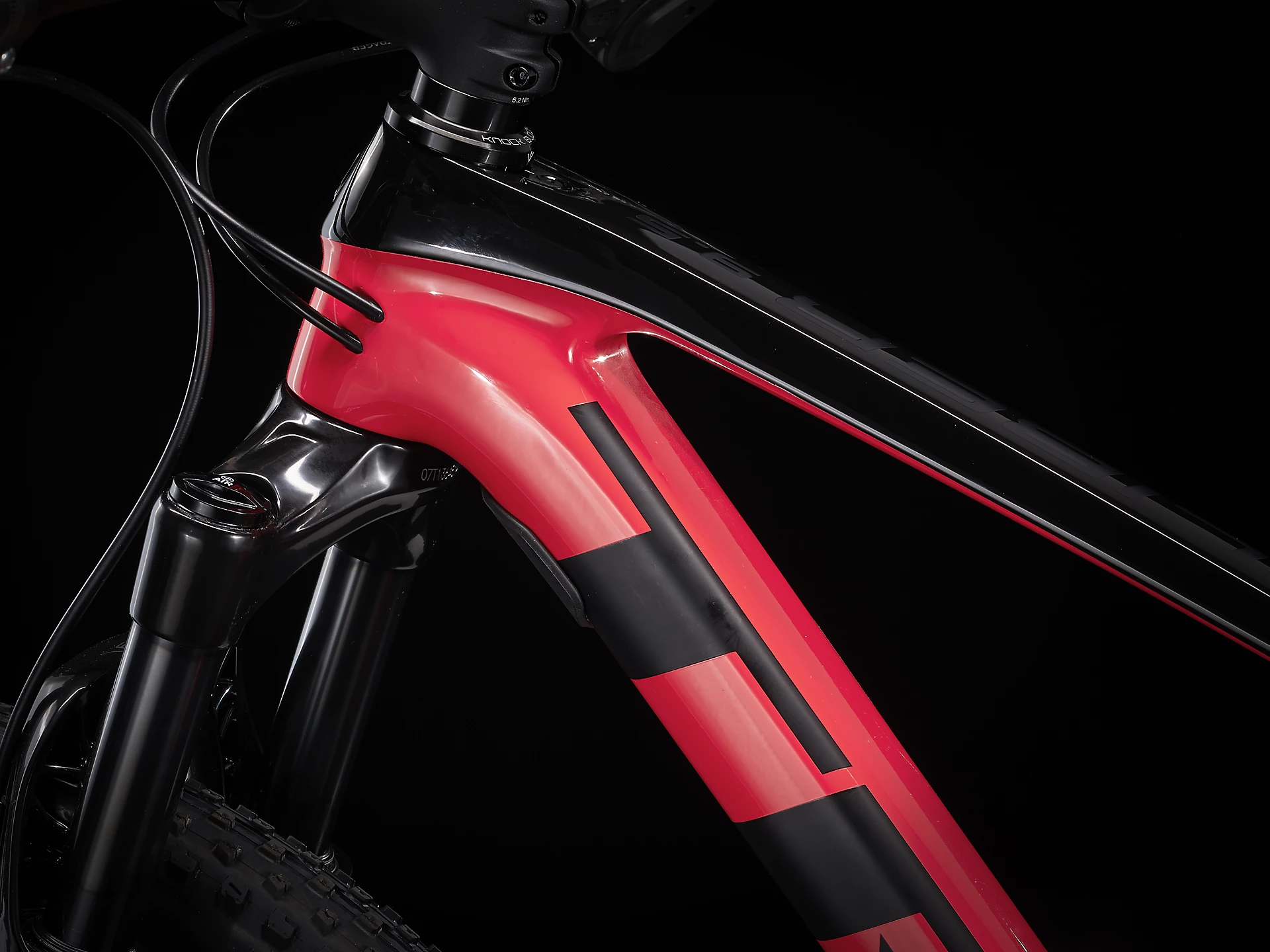 TREK PROCALIBER 9.5 2022-2023