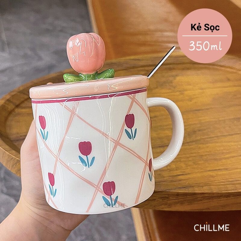 Ly sứ uống nước hoa tulip Chillme dễ thương độc đáo cốc sứ có nắp đậy uống cafe kèm thìa