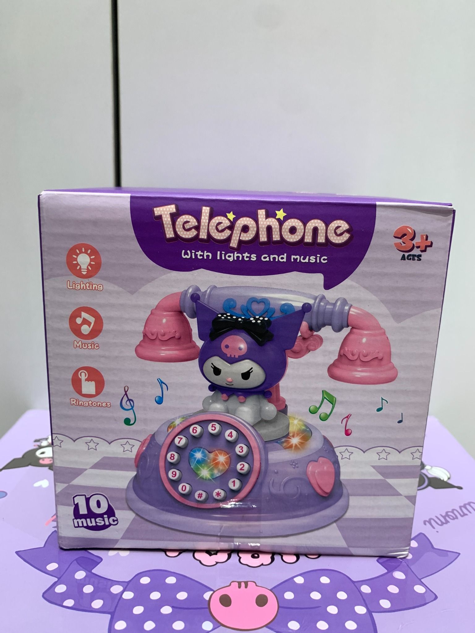 Bộ sưu tập KUROMI: điện thoại bàn (với đèn và nhạc), 3+ ages, No. DH009-21