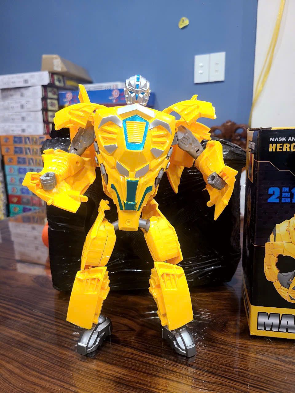 Đồ chơi nhập vai: Mặt nạ biến hình Transformers Bumblebee, 3ages+, No JS1