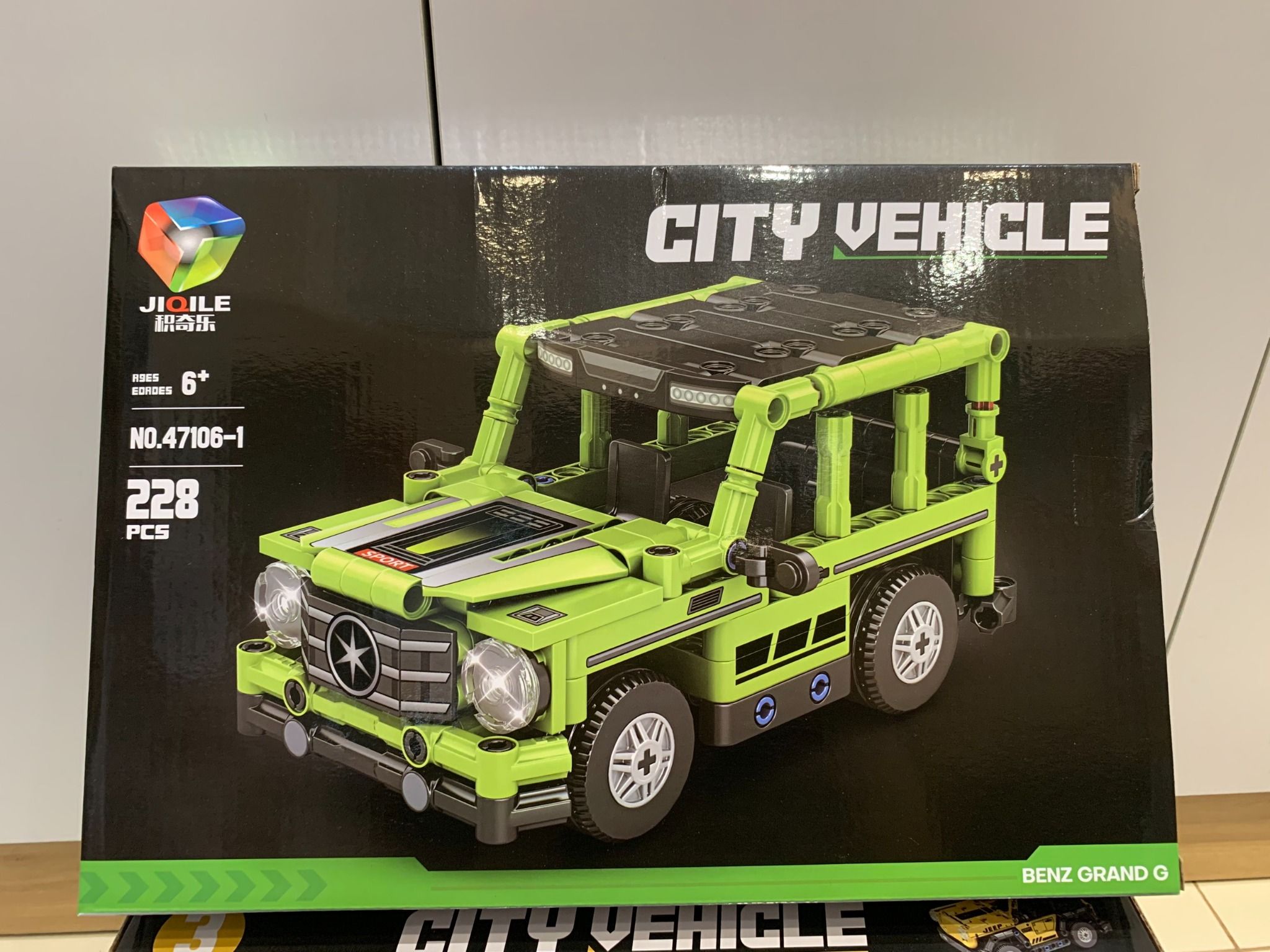 Đồ chơi lắp ghép: bộ xếp khối xe Jeep offroad, 219-229pcs, +6ages, Model 47106-1,2,3,4