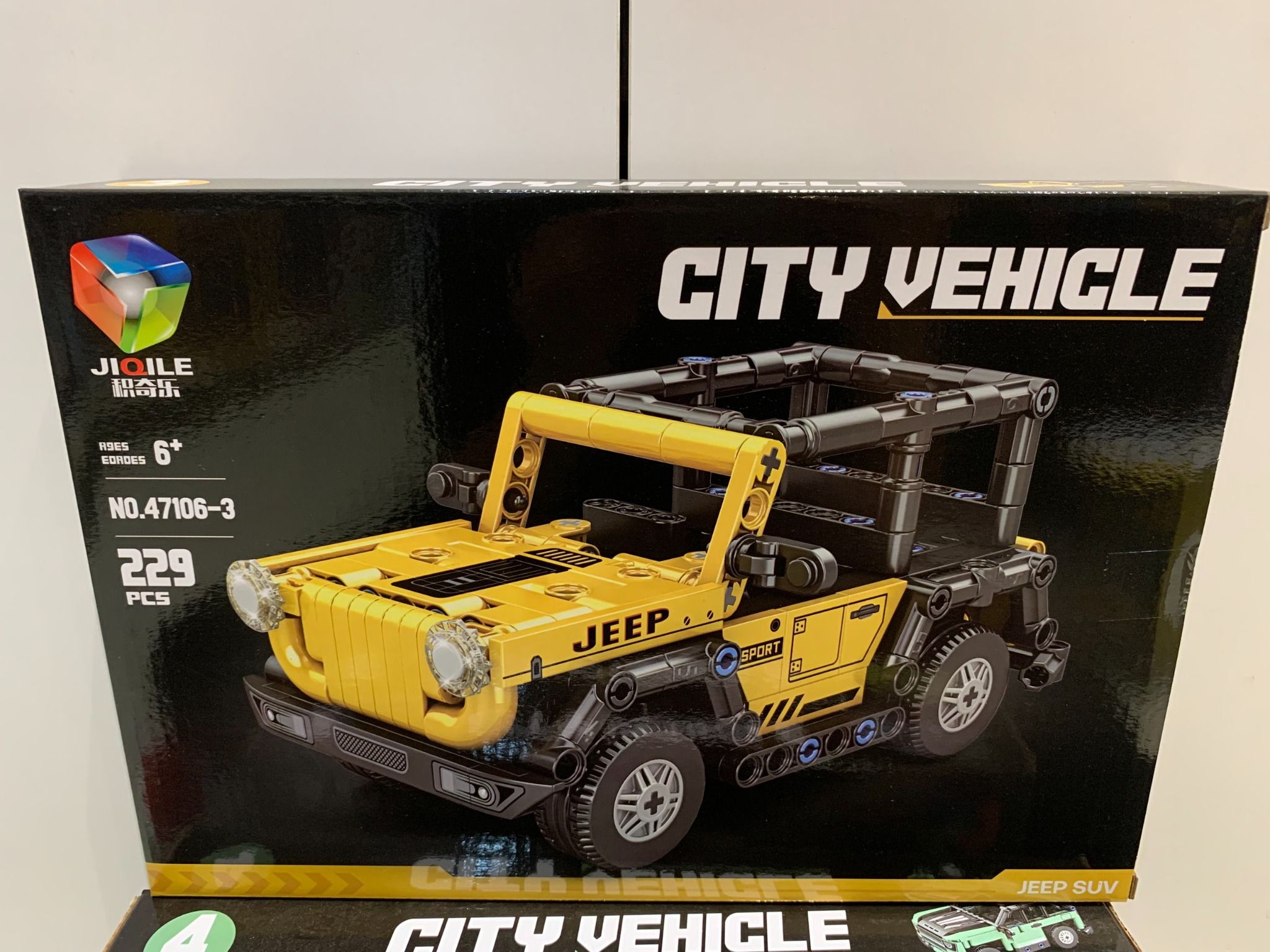 Đồ chơi lắp ghép: bộ xếp khối xe Jeep offroad, 219-229pcs, +6ages, Model 47106-1,2,3,4