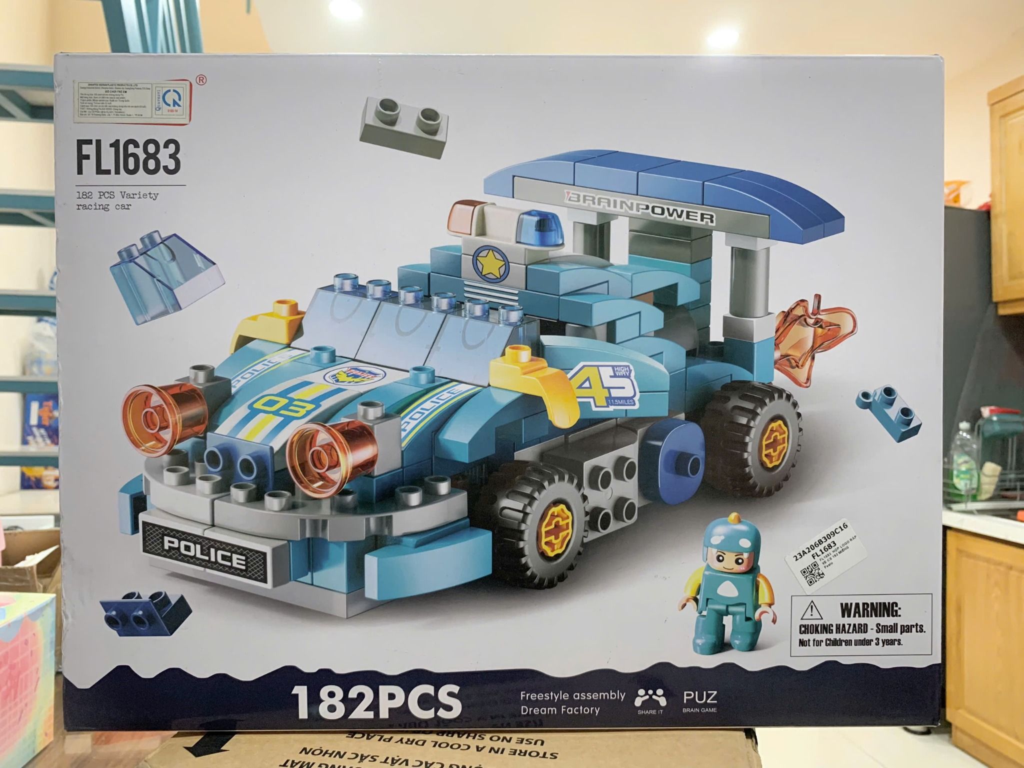 FEELO Đồ chơi lắp ghép: Bộ xếp khối xe đua sáng tạo(Variety racing car),182pcs, Model FL1683.