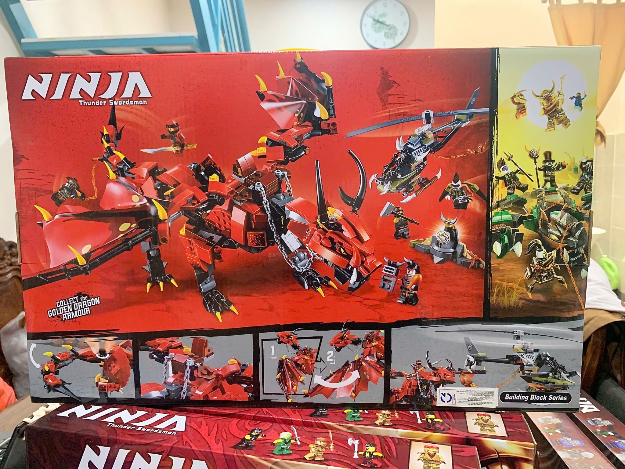 Đồ chơi mô hình : BỘ ĐỒ CHƠI LẮP RÁP NINJA THUNDER SWORDSMAN – RỒNG ĐỎ, 6ages+, No. 10938